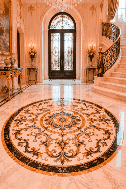 Versailles Palace Medallion